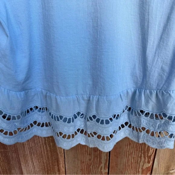 **NWOT** Light Blue Lace Trim Button Down 3/4 Sleeve Women's Top Size Small - Picture 14 of 16